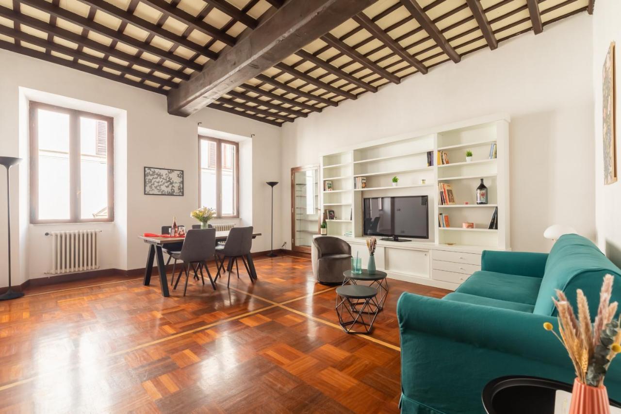 Campo De Fiori Large And Beautiful Apartment Rome Luaran gambar