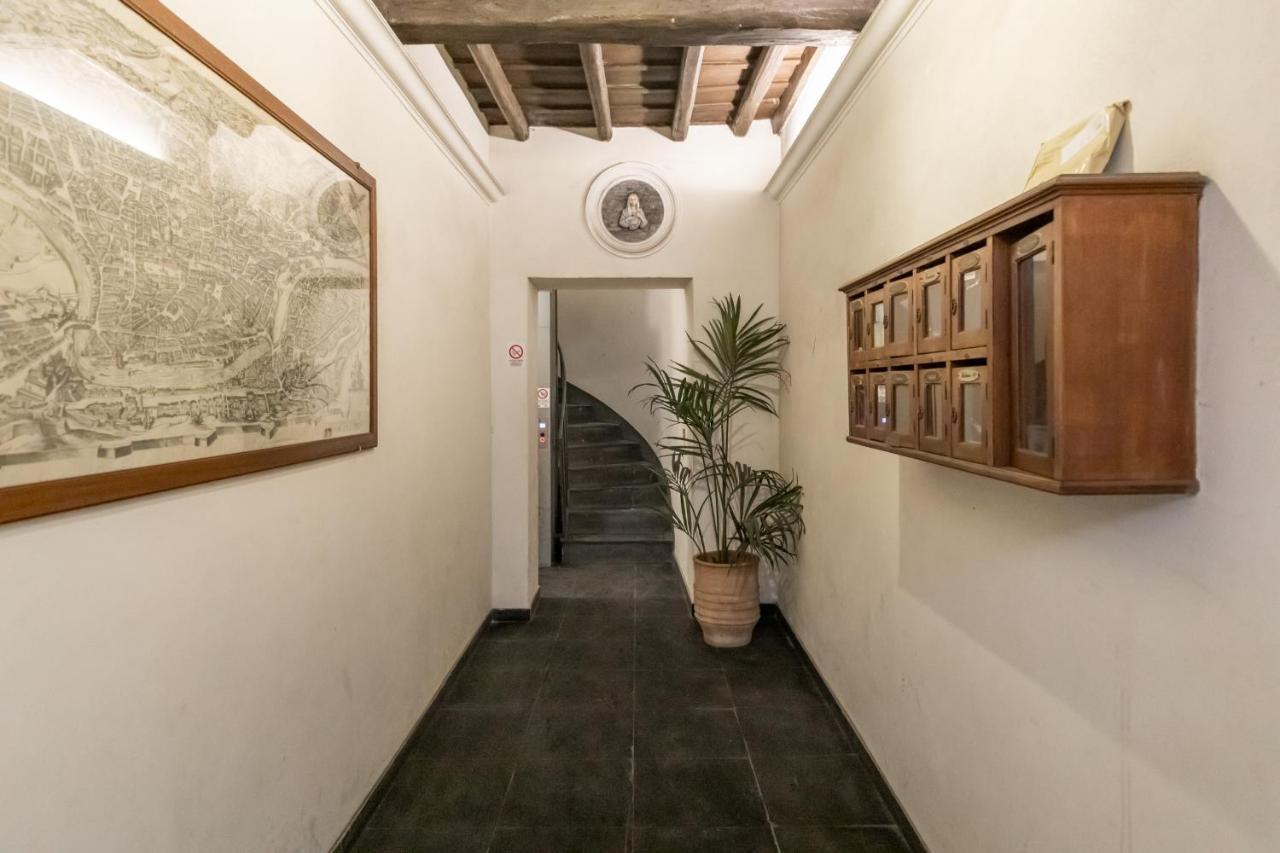Campo De Fiori Large And Beautiful Apartment Rome Luaran gambar
